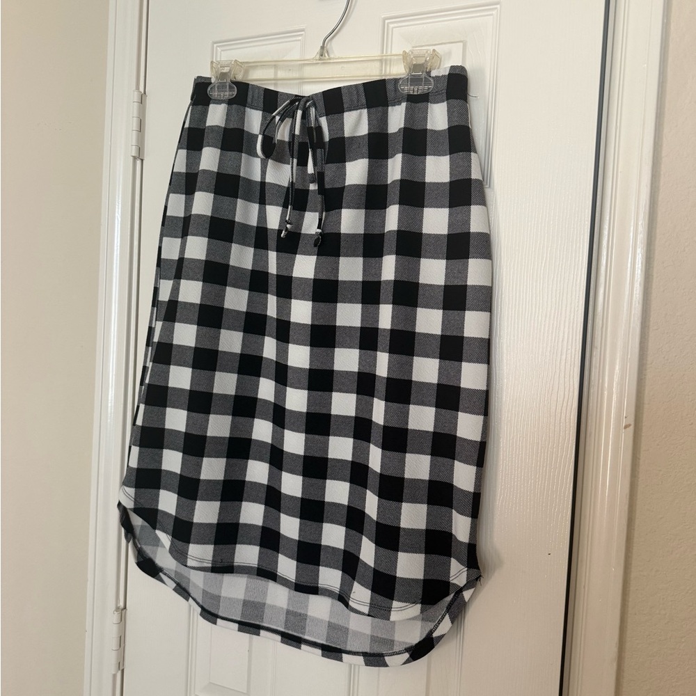 Black and White Checkered Women's Skirt